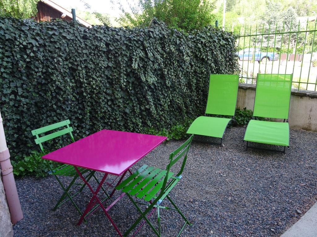 Hotel Restaurant De La Poste Saint-Just-en-Chevalet Eksteriør bilde